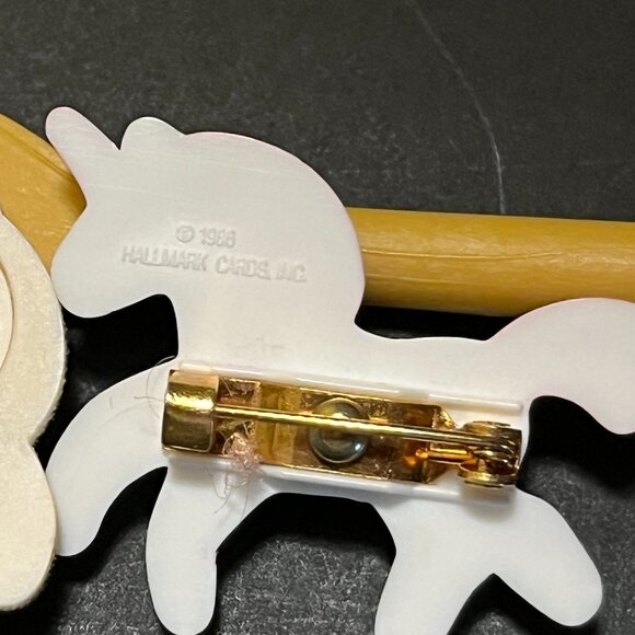 Vintage Hallmark Holiday Pins - Picture 4 of 4